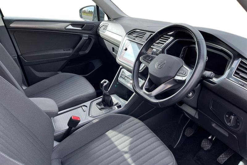 Used Volkswagen Tiguan Allspace 2023 for sale - 77834392: Photo 9