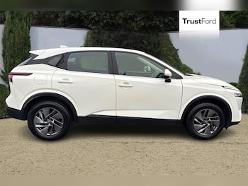 Used Nissan Qashqai 2023 for sale - 76797050: Photo