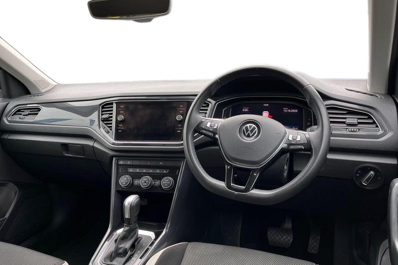 Used Volkswagen T-Roc 2020 for sale - 76255383: Photo 10