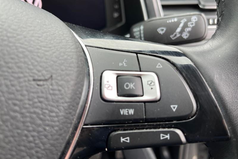 Used Volkswagen T-Roc 2020 for sale - 76255383: Photo 35