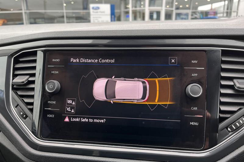 Used Volkswagen T-Roc 2020 for sale - 76255383: Photo 40