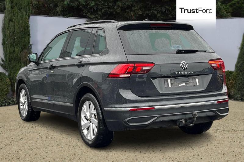 Used Volkswagen Tiguan for sale - 77855060: Photo 2
