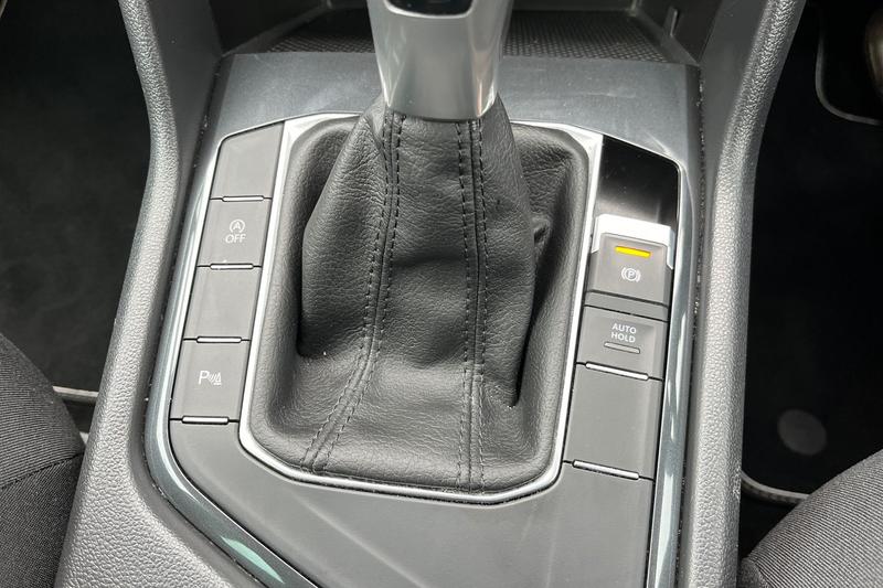 Used Volkswagen Tiguan for sale - 77855060: Photo 28