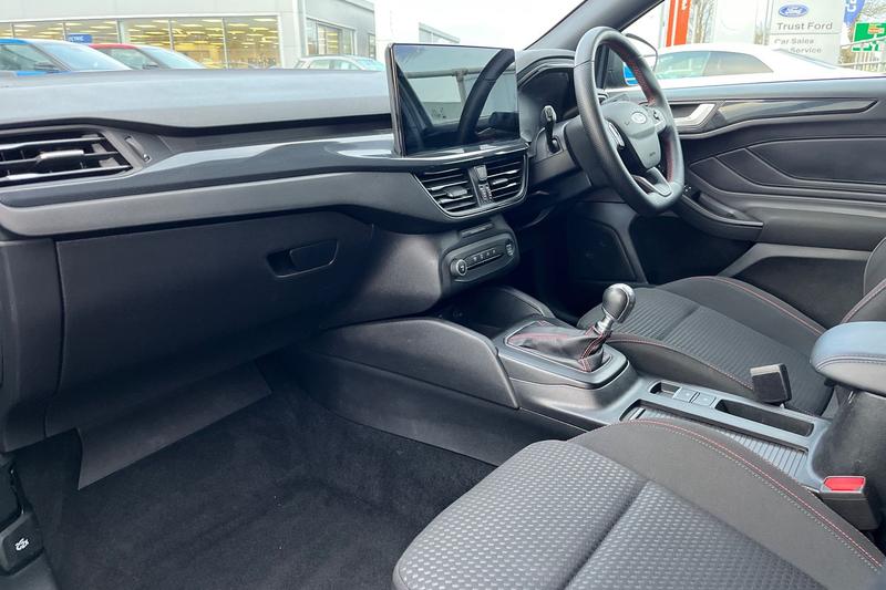 Used Ford Focus 2024 for sale - 76835592: Photo 18