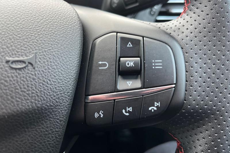 Used Ford Focus 2024 for sale - 76835592: Photo 30