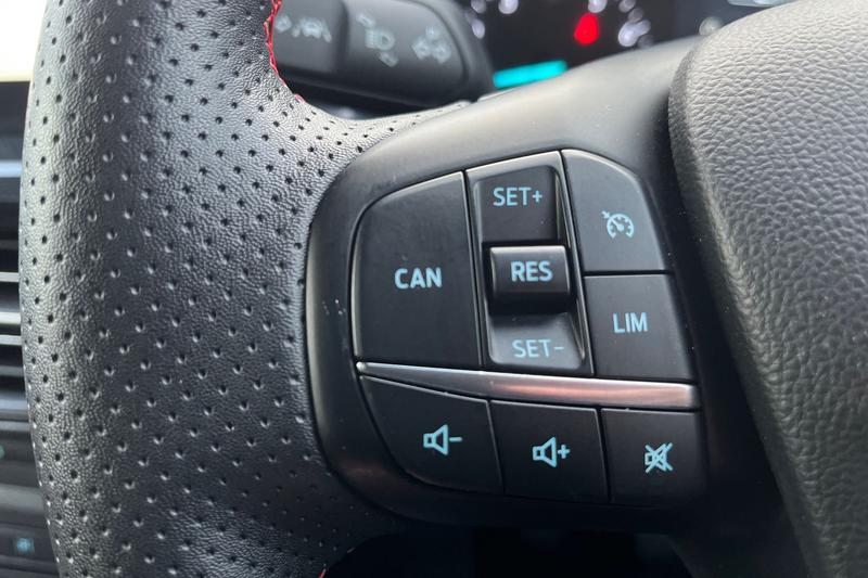 Used Ford Focus 2024 for sale - 76835592: Photo 31