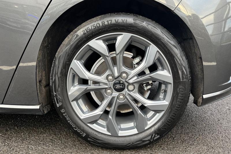 Used Ford Focus 2024 for sale - 76835592: Photo 8