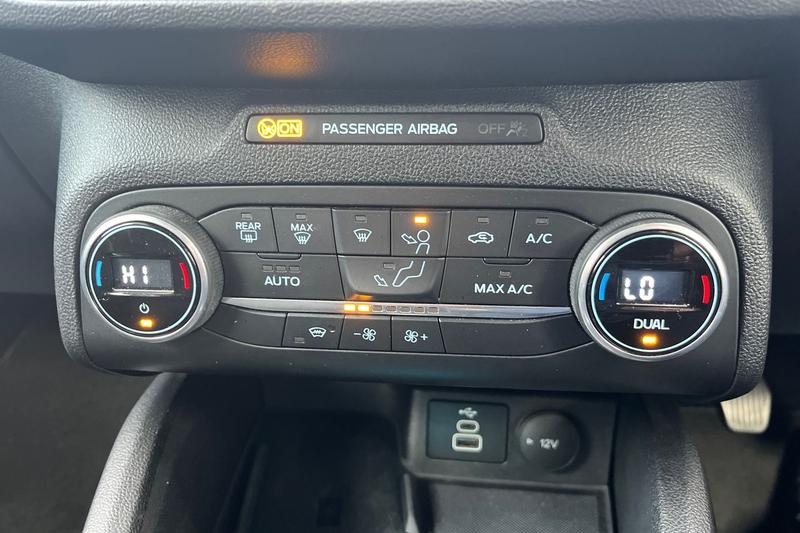 Used Ford Focus 2022 for sale - 76603415: Photo 30