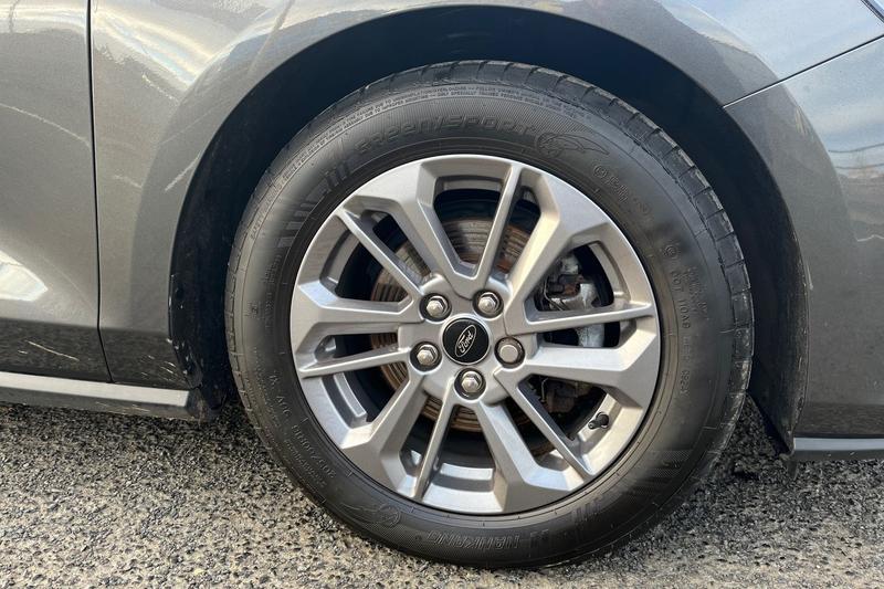 Used Ford Focus 2022 for sale - 76603415: Photo 8