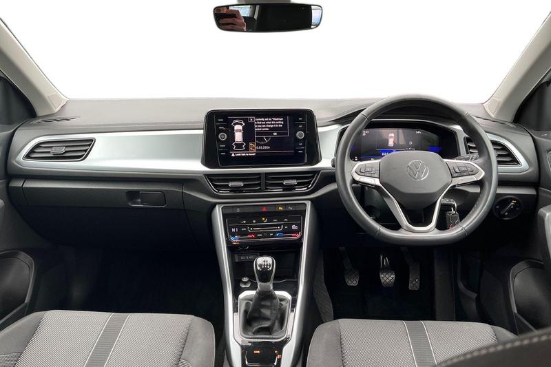 Used Volkswagen T-Roc for sale - 77763640: Photo 10