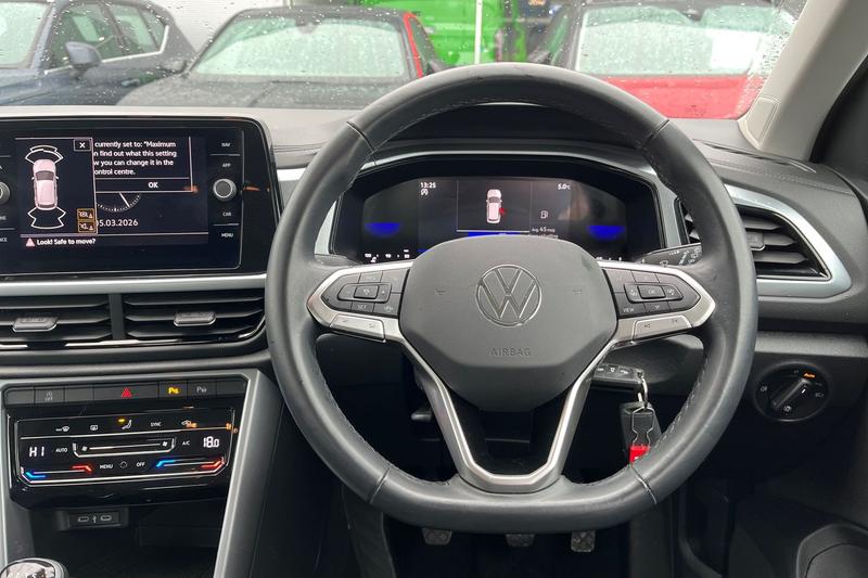 Used Volkswagen T-Roc for sale - 77763640: Photo 12