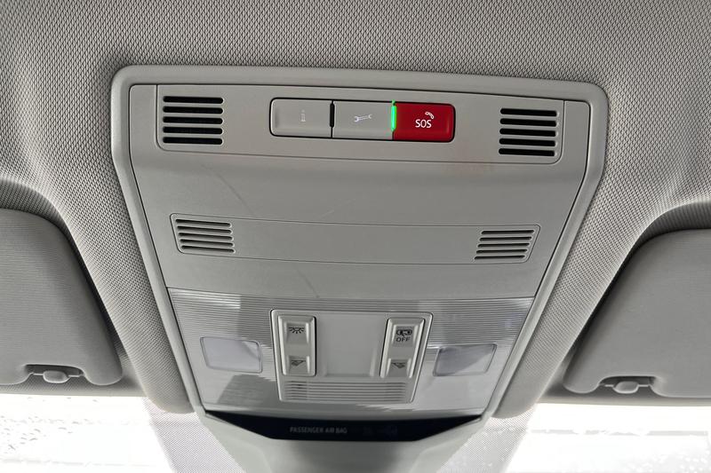 Used Volkswagen T-Roc for sale - 77763640: Photo 31