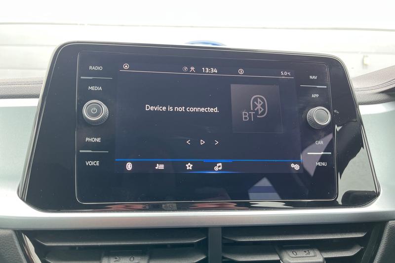 Used Volkswagen T-Roc for sale - 77763640: Photo 36