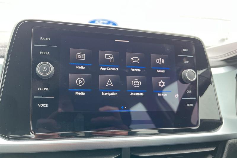 Used Volkswagen T-Roc for sale - 77763640: Photo 38