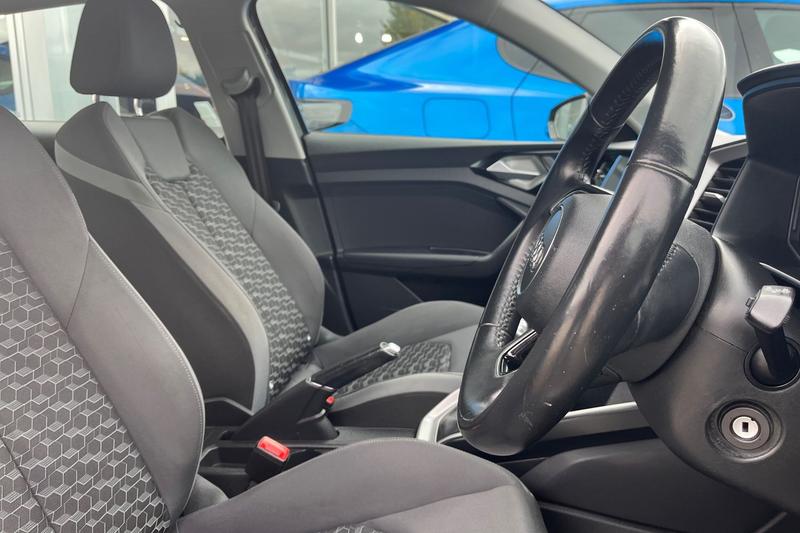 Used Audi A1 2020 for sale - 76038221: Photo 17