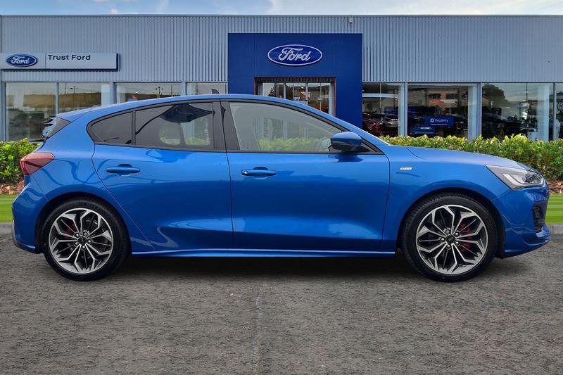 Used Ford Focus 2025 for sale - 76480392: Photo 3