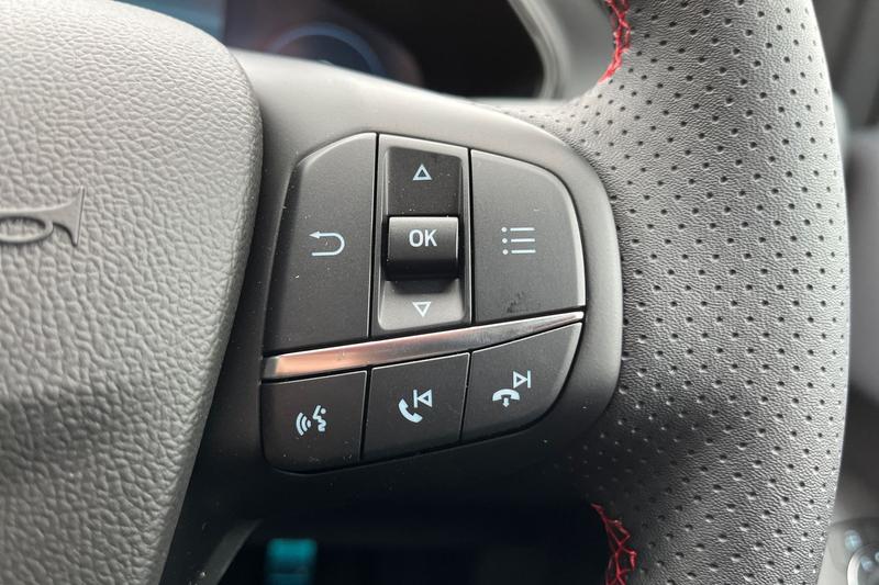 Used Ford Focus 2025 for sale - 76480392: Photo 30