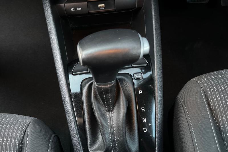 Used Kia Stonic 2022 for sale - 77470279: Photo 25