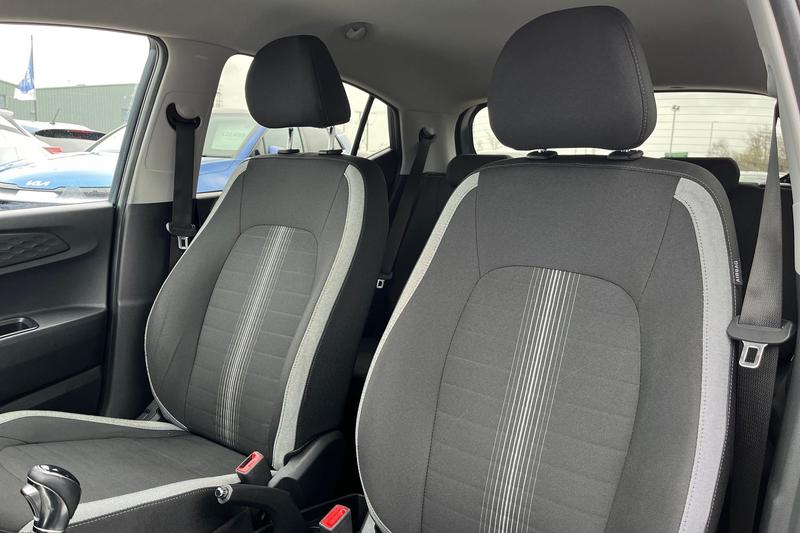 Used Hyundai i10 2023 for sale - 77641415: Photo 19