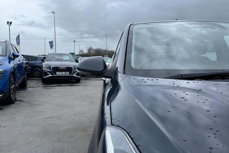 Used Hyundai i10 2023 for sale - 77641415: Photo 24