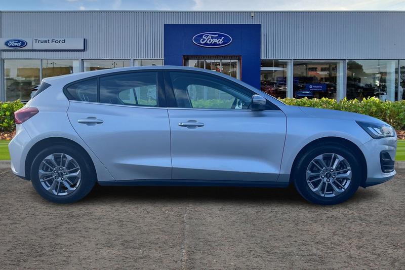 Used Ford Focus 2024 for sale - 78067545: Photo 3