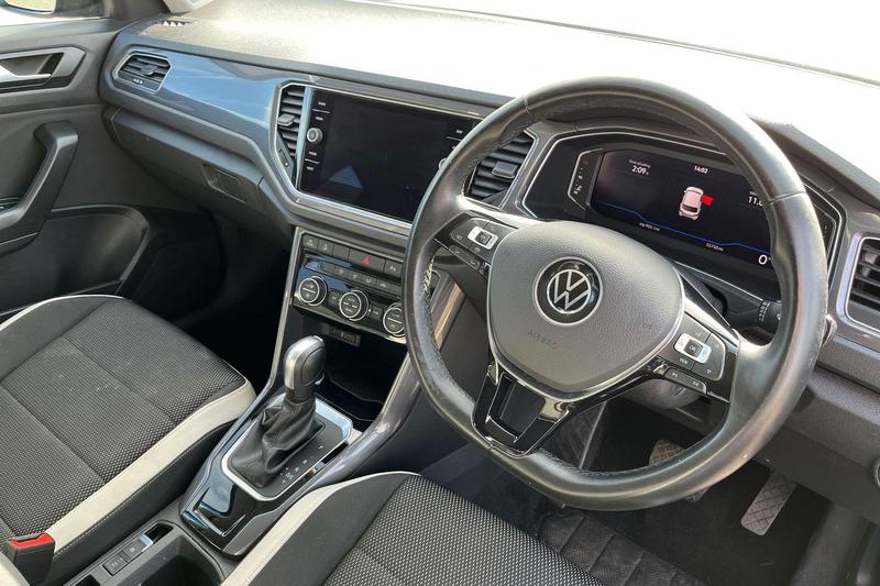 Used Volkswagen T-Roc 2021 for sale - 77840811: Photo 11