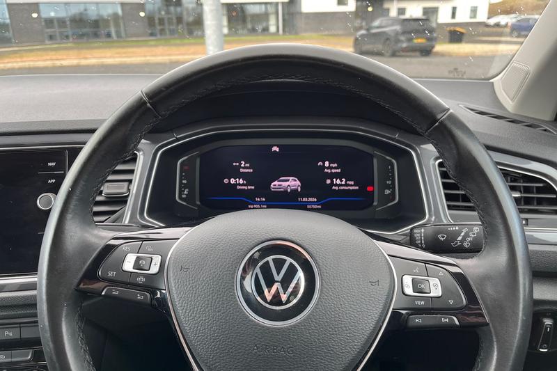 Used Volkswagen T-Roc 2021 for sale - 77840811: Photo 12