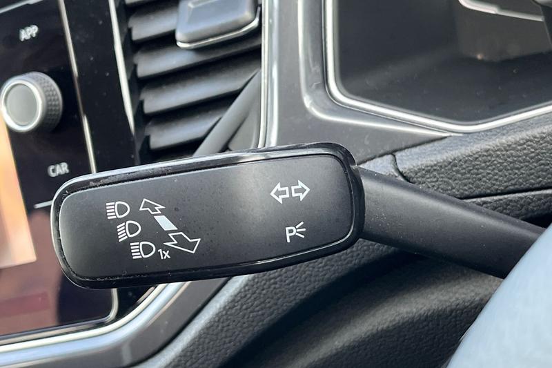 Used Volkswagen T-Roc 2021 for sale - 77840811: Photo 14