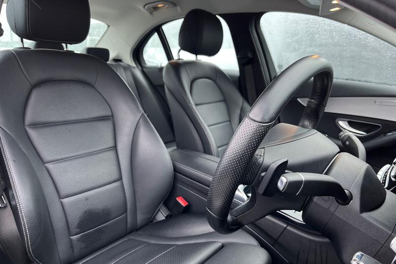 Used Mercedes-Benz C Class 2016 for sale - 77599645: Photo 17