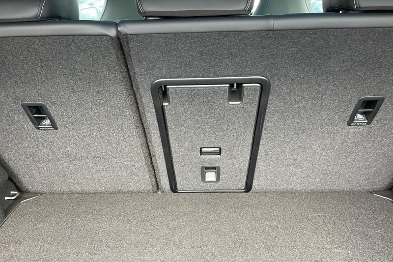 Used Ford Explorer 2025 for sale - 76494585: Photo 24