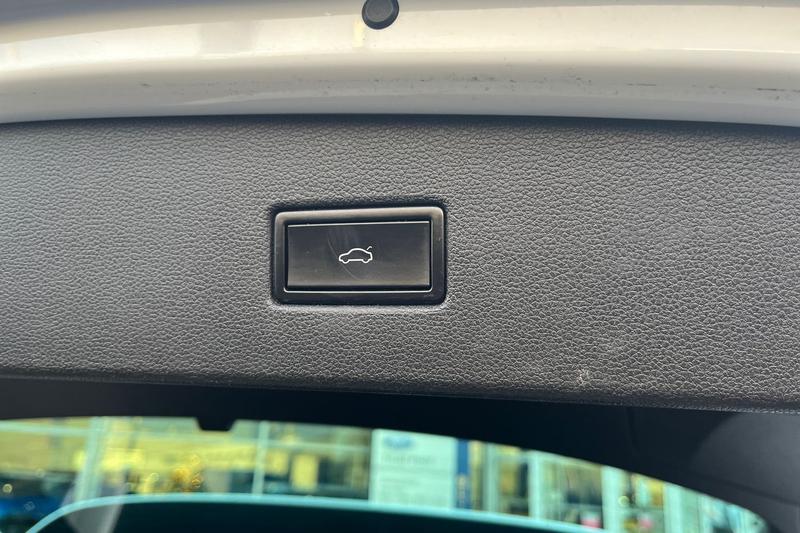 Used Volkswagen Tiguan 2020 for sale - 77529208: Photo 38