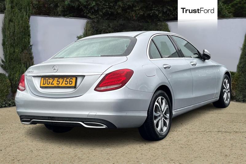 Used Mercedes-Benz C Class 2016 for sale - 78028618: Photo 4