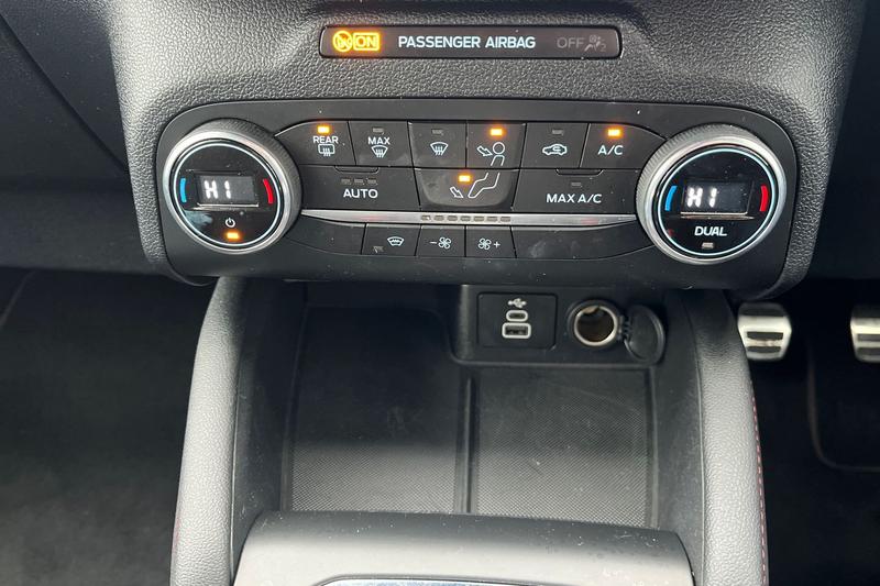 Used Ford Kuga 2022 for sale - 77629017: Photo 32