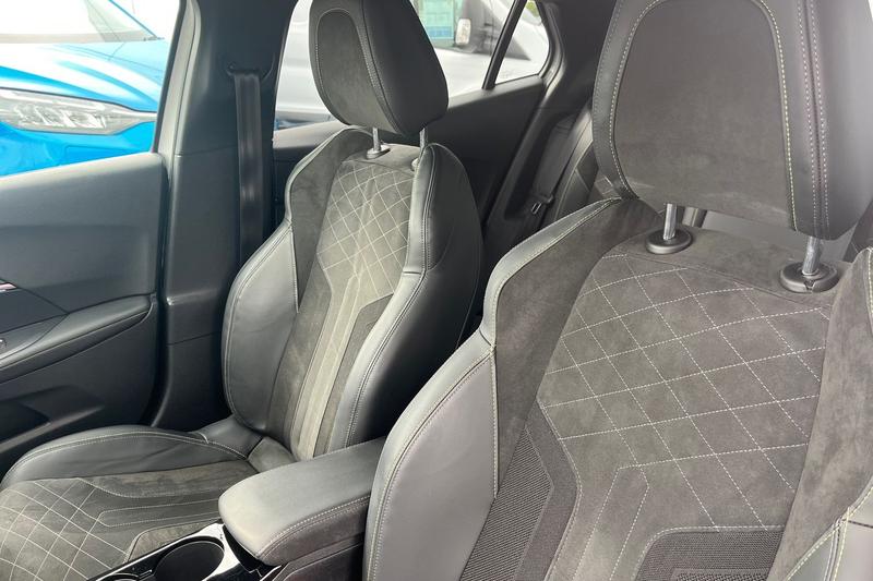 Used Peugeot 2008 2022 for sale - 76931316: Photo 19