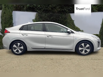 Used Hyundai IONIQ 2018 for sale - 76882593: Photo