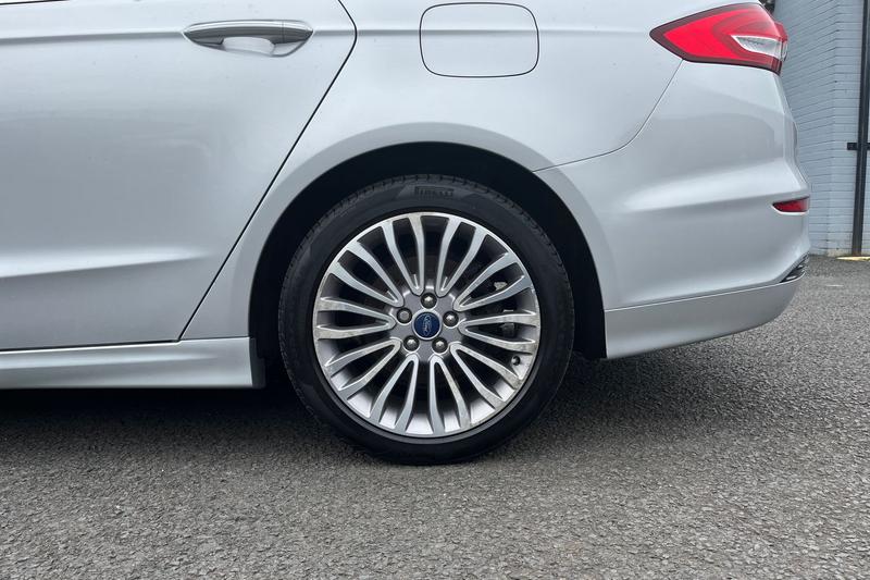 Used Ford Mondeo 2021 for sale - 76762091: Photo 8