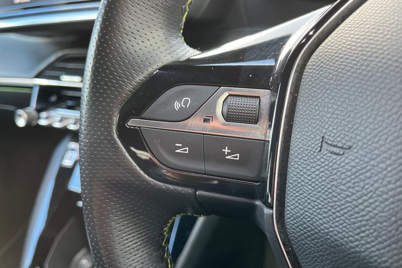 Used Peugeot 2008 2020 for sale - 77354474: Photo 32