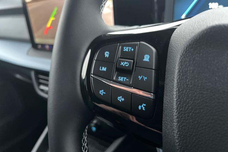 Used Ford E-Tourneo Custom 2025 for sale - 77951273: Photo 37