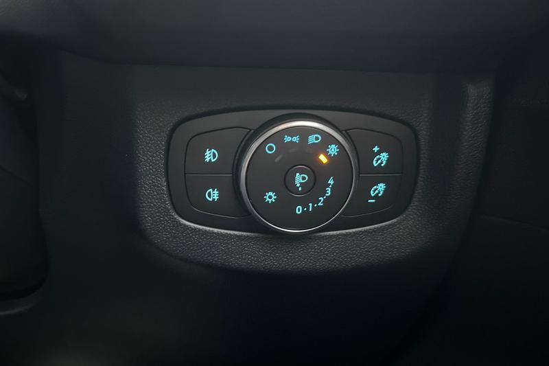 Used Ford E-Tourneo Custom 2025 for sale - 77951273: Photo 39