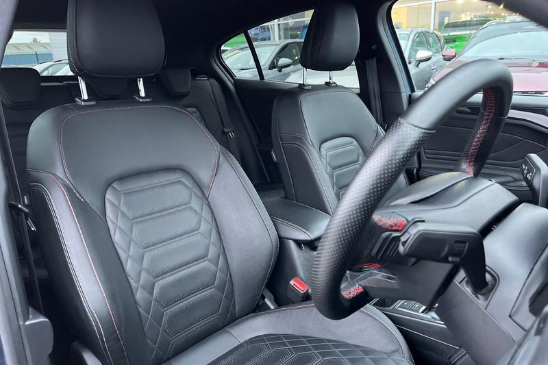 Used Ford Focus 2023 for sale - 77427198: Photo 17