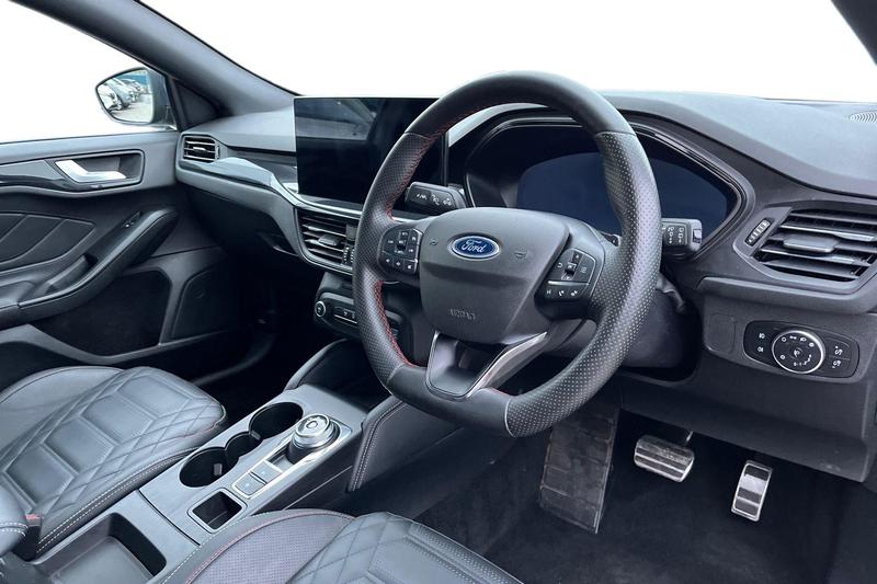 Used Ford Focus 2023 for sale - 77427198: Photo 9