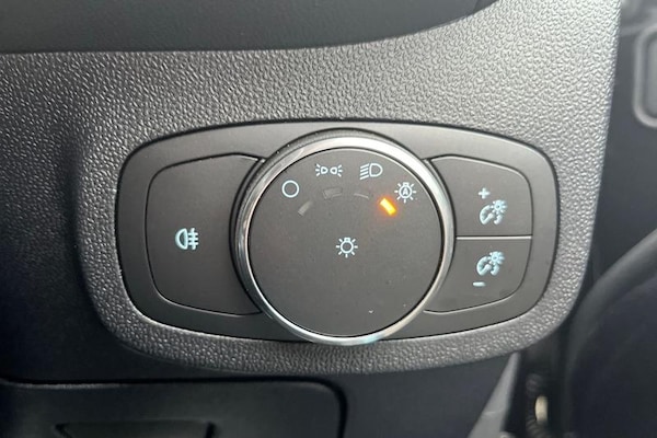 Used Ford Fiesta 2025 for sale - 76222519: Photo 30
