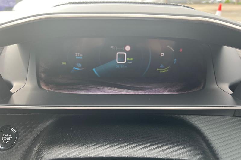 Used Peugeot 2008 2022 for sale - 77888339: Photo 12