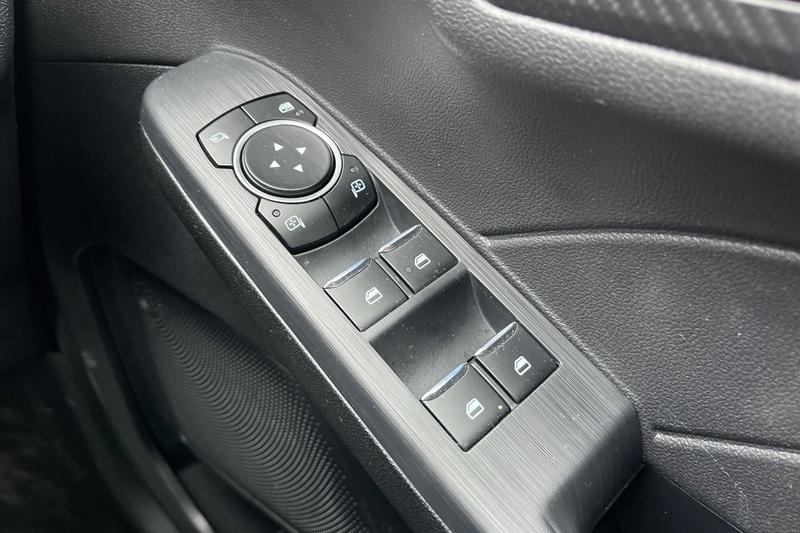 Used Ford Kuga 2025 for sale - 77819839: Photo 16