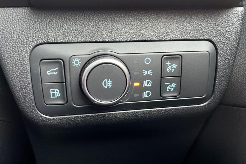 Used Ford Kuga 2025 for sale - 77819839: Photo 30