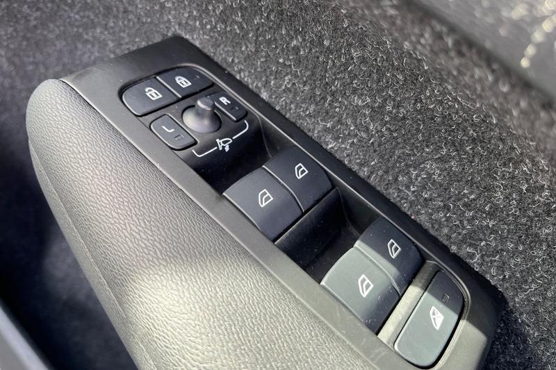 Used Volvo XC40 2021 for sale - 76076677: Photo 16