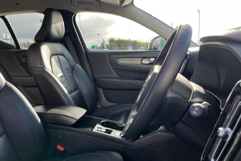 Used Volvo XC40 2021 for sale - 76076677: Photo 17