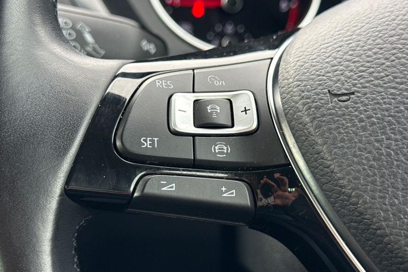Used Volkswagen Tiguan 2020 for sale - 76302747: Photo 23