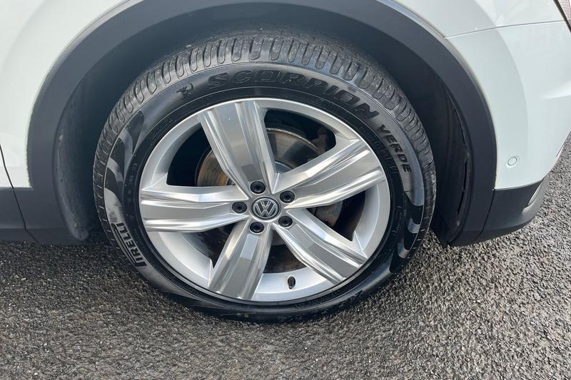 Used Volkswagen Tiguan 2020 for sale - 76302747: Photo 8