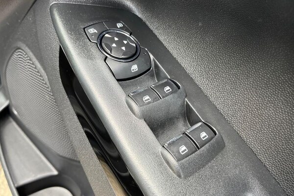 Used Ford Ecosport 2021 for sale - 75995284: Photo 16